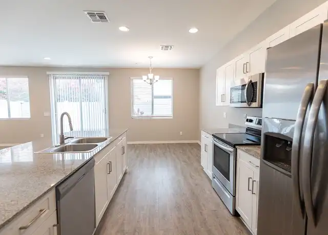 Property at Lyra Residences - 2950 N 38th St, Phoenix, AZ, 85018, 3 beds, 2.5 baths, [object Object]