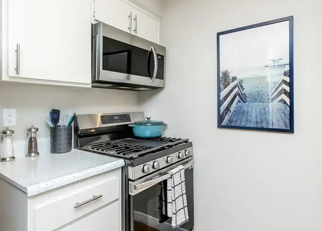 Photo of Jakes Way, Santa Clarita, CA 91387