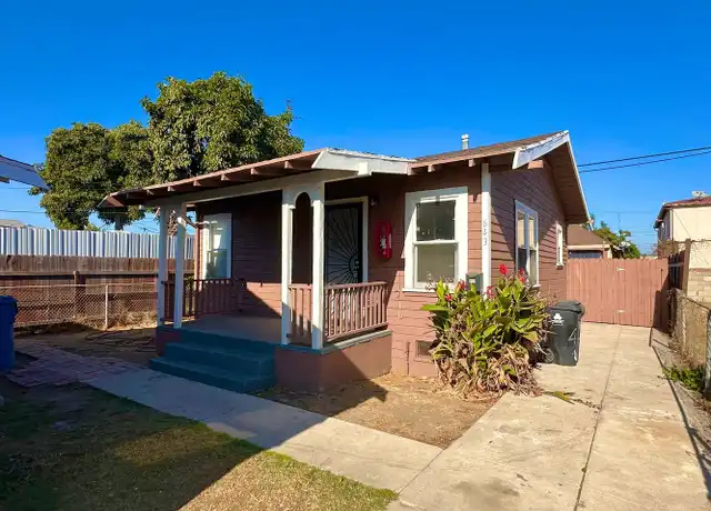 Property at 641 W 58th St Unit 643, Los Angeles, CA, 90037, 2 beds, 1 bath, [object Object]