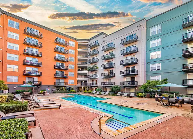 Property at MAA Hue - 300 W Hargett St, Raleigh, NC, 27601, 0-2 beds, 1-2 bath, [object Object]