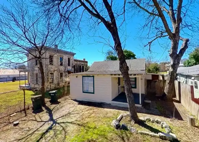 Property at 160 S Fredericksburg St, San Marcos, TX, 78666, 0 beds, 1 bath, [object Object]