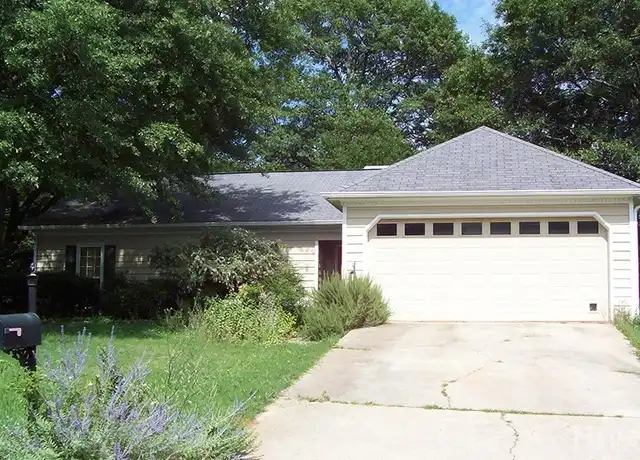 Property at 141 Wakefield Dr, Athens, GA, 30605, 3 beds, 2 baths, [object Object]