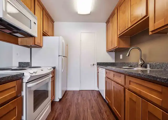 Property at Village of Taxco - 1324 S Winchester Blvd, San Jose, CA, 95128, 1 bed, 1 bath, [object Object]