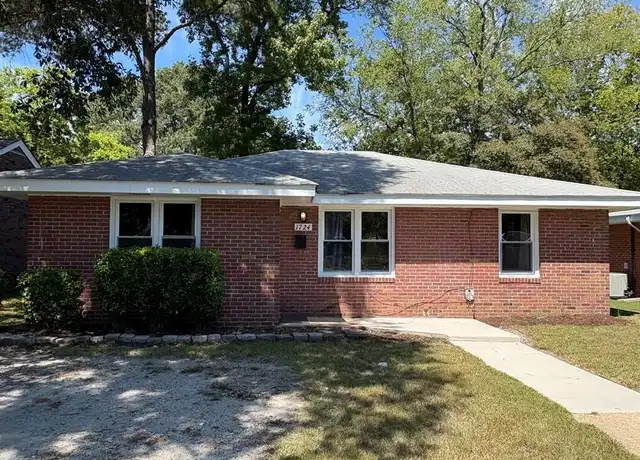 Property at 1724 48th St, Norfolk, VA, 23508, 4 beds, 1 bath, [object Object]