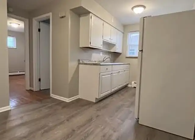 Property at 3194 Harry Lee Ln Unit 3, Cincinnati, OH, 45239, 1 bed, 1 bath, [object Object]
