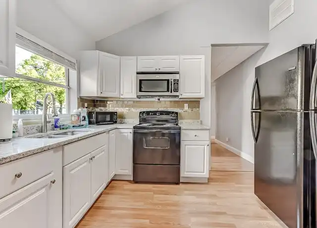Property at 1559 W 22nd St, Jacksonville, FL, 32209, 1 bed, 1 bath, [object Object]