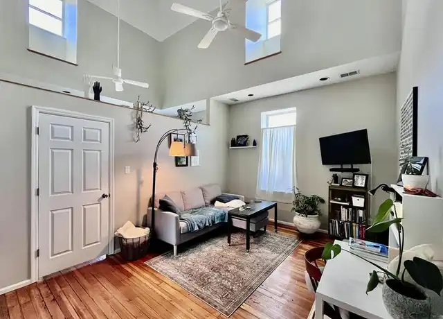 Property at 3355 Nebraska Ave, St. Louis, MO, 63118, 1 bed, 1 bath, [object Object]