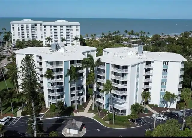 Property at 1300 Gulf Shore Blvd N #103, Naples, FL, 34102, 2 beds, 2 baths, [object Object]
