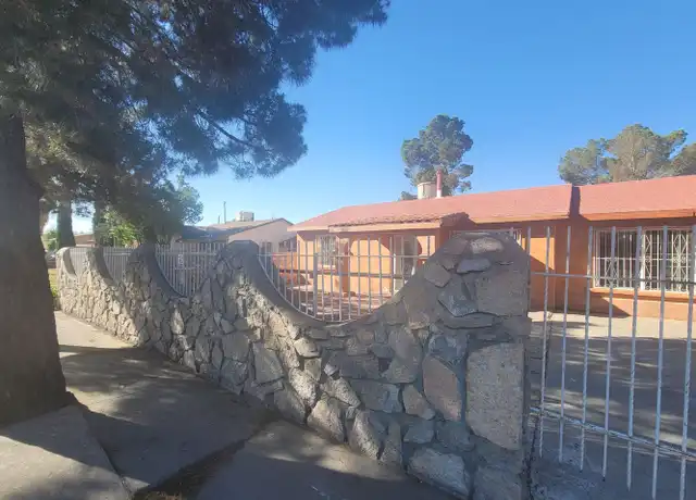 Property at 7760 Acapulco Ave, El Paso, TX, 79915, 3 beds, 2 baths, [object Object]