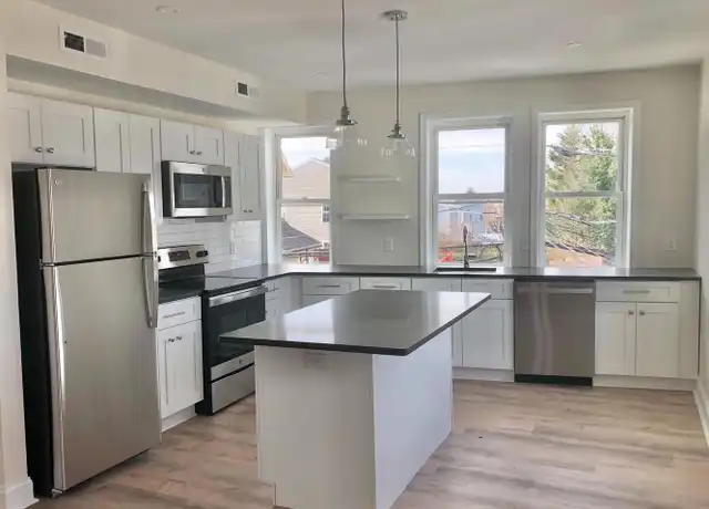 Property at 137 E Spring Ave Unit 2F, Ardmore, PA, 19003, 1 bed, 1 bath, [object Object]