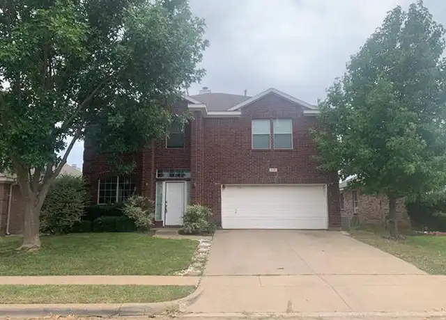 Property at 513 Pineview Ln, Fort Worth, TX, 76140, 3 beds, 2.5 baths, [object Object]