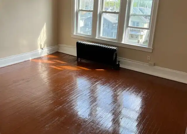 Property at 1374 West Blvd Unit 302, Cleveland, OH, 44102, 1 bed, 1 bath, [object Object]