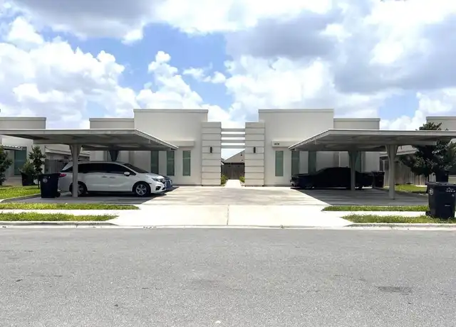 Property at 1405 Alta Vista Dr Unit 4, Progreso Lakes, TX, 78596, 3 beds, 2 baths, [object Object]