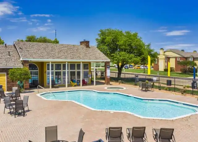 Property at 802 Broadway Cmns Unit 1235, Garland, TX, 75043, 1 bed, 1 bath, [object Object]