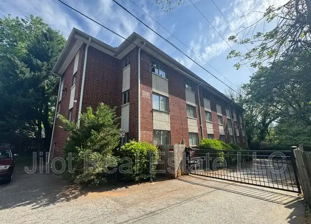 Property at 496 Holderness St SW Unit 4, Atlanta, GA, 30310, 2 beds, 1 bath, [object Object]
