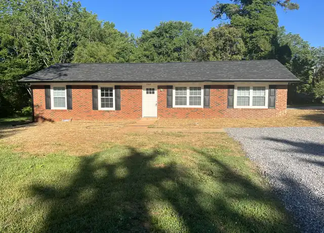 Property at 1102 King St, Statesville, NC, 28625, 3 beds, 1.5 baths, [object Object]