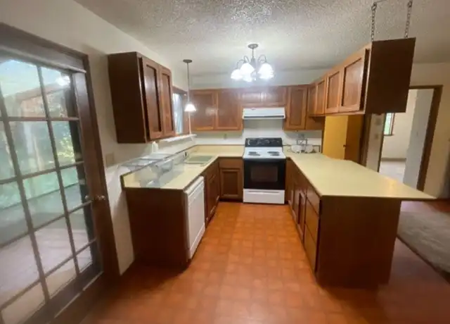 Property at 5852 Lawrence Rd, Everson, WA, 98247, 2 beds, 1 bath, [object Object]