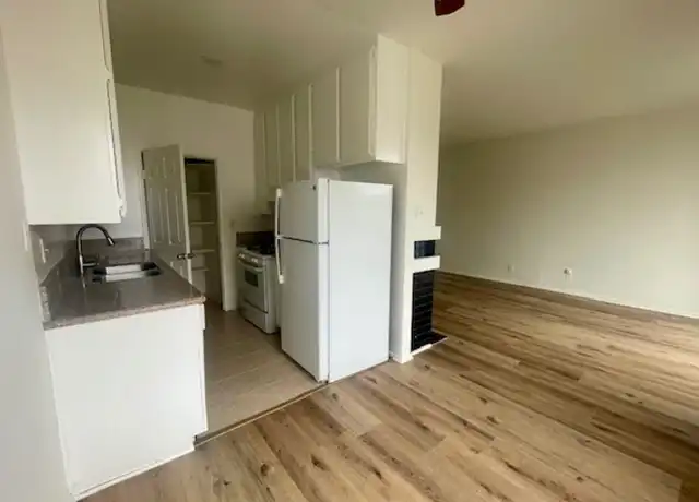 Property at 3855 Inglewood Blvd Unit 104, Los Angeles, CA, 90066, 1 bed, 1 bath, [object Object]