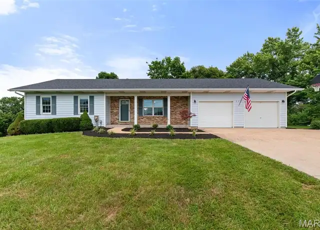 Property at 599 Ridgefield Dr, Pacific, MO, 63069, 3 beds, 3 baths, [object Object]