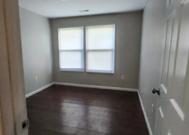 Property at 3621 Somerset Dr, Gastonia, NC, 28052, 3 beds, 2 baths, [object Object]
