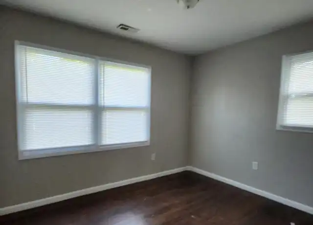 Property at 3621 Somerset Dr, Gastonia, NC, 28052, 3 beds, 2 baths, [object Object]