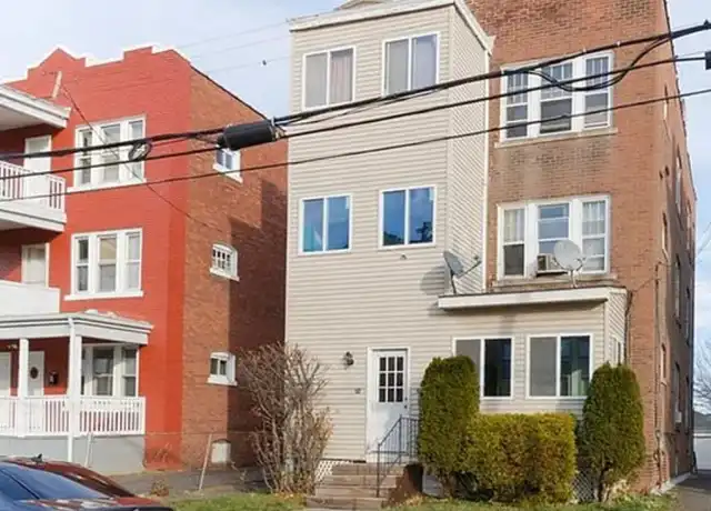 Property at 34 Groton St, Hartford, CT, 06106, 3 beds, 1 bath, [object Object]
