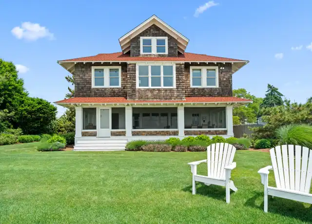 Property at 118 Middle Beach Rd, Madison, CT, 06443, 7 beds, 5.5 baths, [object Object]
