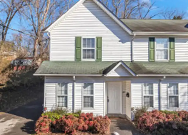 Property at 440 Robertsville Rd, Oak Ridge, TN, 37830, 2 beds, 2 baths, [object Object]