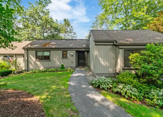 Property at 595 Heritage Vlg Unit B, Southbury, CT, 06488, 3 beds, 2 baths, [object Object]
