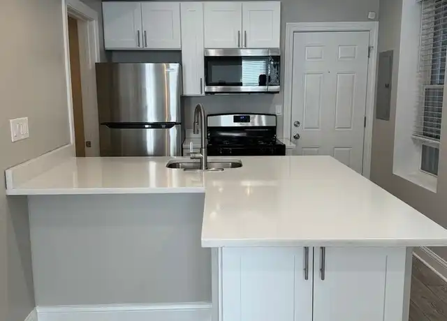 Property at 1633 N Honore St Unit 2F, Chicago, IL, 60622, 1 bed, 1 bath, [object Object]