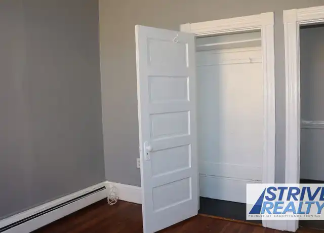 Property at 40 Bond St Unit 2R, Providence, RI, 02903, 2 beds, 1 bath, [object Object]