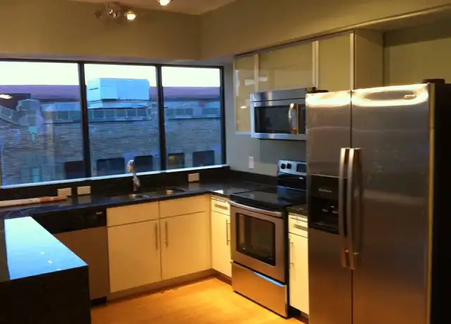Property at 250 S Meridian St Unit 302, Indianapolis, IN, 46225, 1 bed, 1 bath, [object Object]