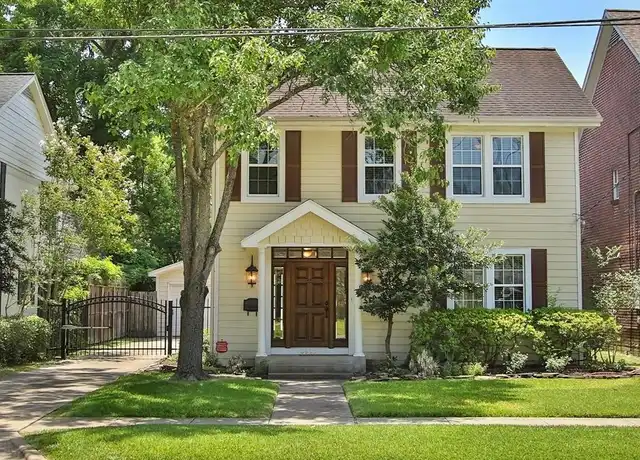 Property at 3913 University Blvd, Houston, TX, 77005, 4 beds, 3 baths, [object Object]