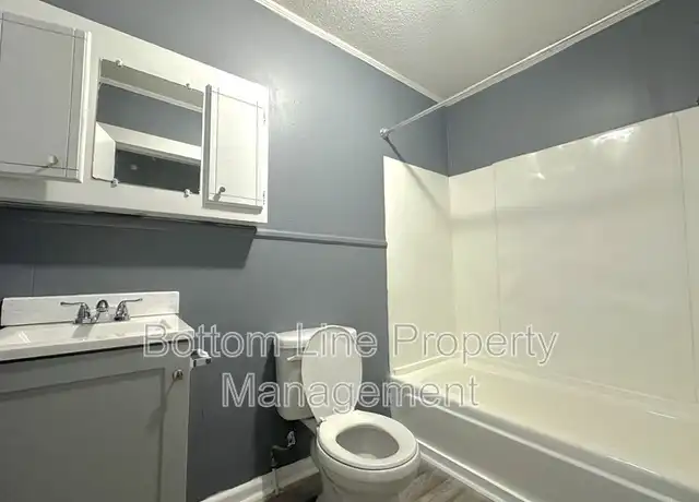 Property at 815 S Weldon St, Gastonia, NC, 28052, 2 beds, 2 baths, [object Object]