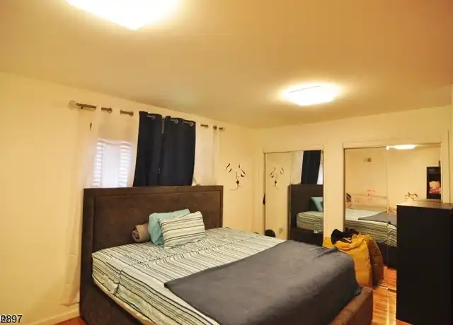 Property at 1018 Flora St, Elizabeth, NJ, 07201, 3 beds, 2 baths, [object Object]