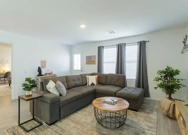 Property at 11986 Sand Wedge Way, San Antonio, TX, 78221, 4 beds, 2 baths, [object Object]