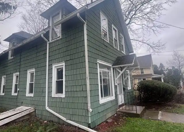 Property at 3 Aldrich Ave Unit 1, Binghamton, NY, 13903, 2 beds, 1 bath, [object Object]
