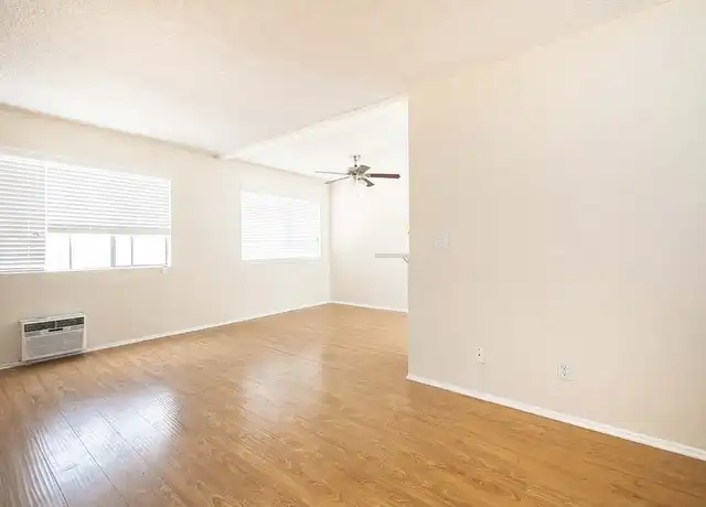 Property at 5715 Vineland Ave, North Hollywood, CA, 91601, 1 bed, 1 bath, [object Object]