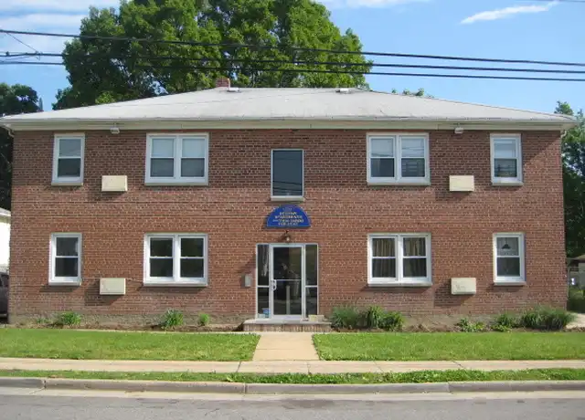 Property at 254 Stewart Ave, Hempstead, NY, 11550, 1 bed, 1 bath, [object Object]
