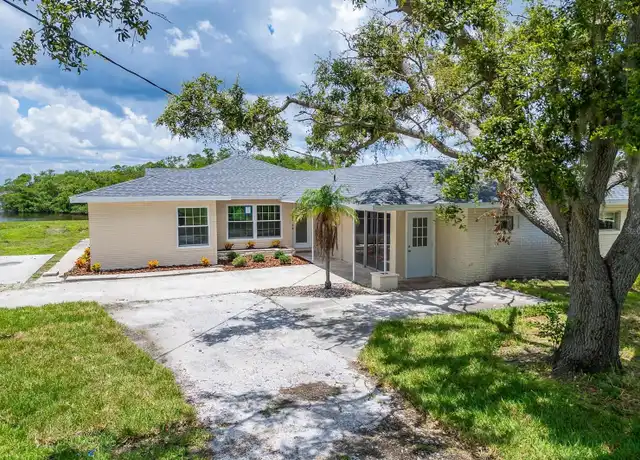 Property at 1034 Canal St, Ruskin, FL, 33570, 4 beds, 3 baths, [object Object]