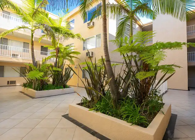 Property at Westmoreland Regency Towers - 433 S Westmoreland Ave, Los Angeles, CA, 90020, 0 beds, 1 bath, [object Object]