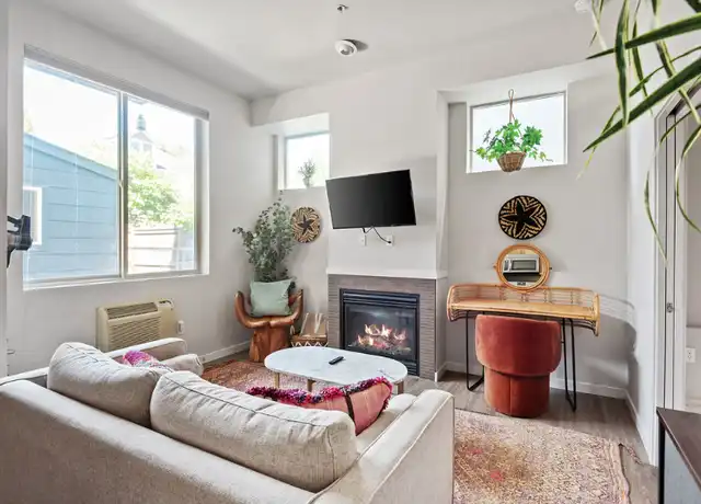 Property at 215 NW 16th Ave Unit 13, Portland, OR, 97209, 1 bed, 1 bath, [object Object]
