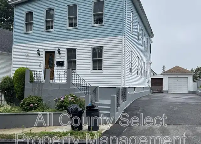 Property at 16 Mount Vernon St Unit 2, Peabody, MA, 01960, 3 beds, 1 bath, [object Object]