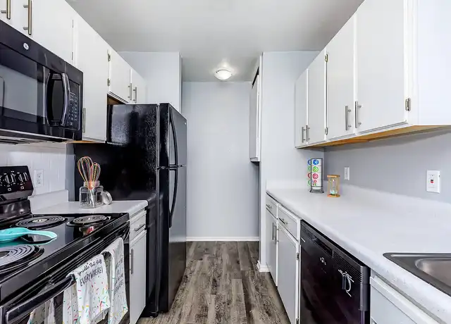 Property at Country Place - 3316 E Rancier Ave, Killeen, TX, 76543, 2 beds, 1 bath, [object Object]