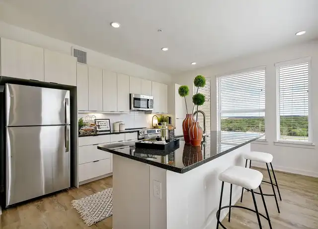 Property at Us 1604 - 4710 North Loop 1604 E, San Antonio, TX, 78247, 1-3 bed, 1-2 bath, [object Object]