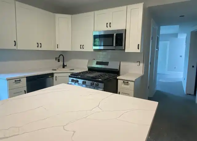 Property at 2 Cottage St #3, South Boston, MA, 02127, 4 beds, 1 bath, [object Object]