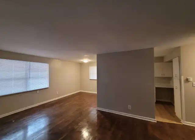 Property at 1506 N Waco Ave Unit 1508 D, Wichita, KS, 67203, 2 beds, 1 bath, [object Object]