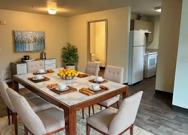 Property at Ivy Ridge Apartments - 4730 21st Ave NE, Seattle, WA, 98105, 2 beds, 1-2 bath, [object Object]