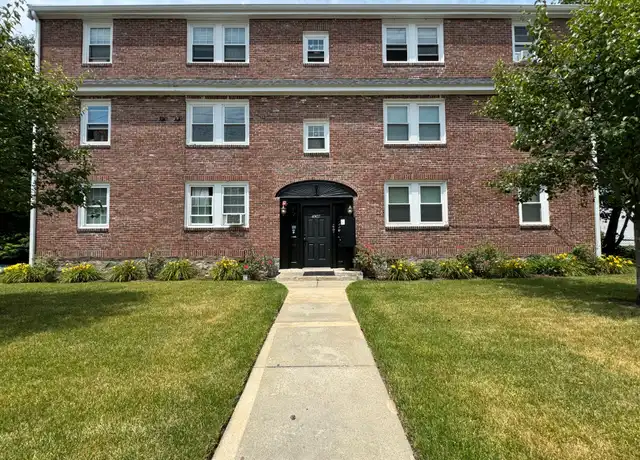 Property at 4907 Washington St Unit 3L, Boston, MA, 02132, 2 beds, 1 bath, [object Object]