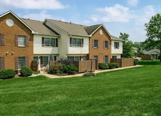 Property at Yorkshire Woods - 1305 Buckingham Gate Blvd, Cuyahoga Falls, OH, 44221, 1-2 bed, 1-2 bath, [object Object]